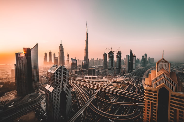 Dubai / UAE skyline